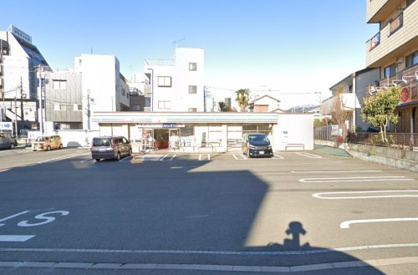 セブンイレブン 伊勢原1丁目店の画像1