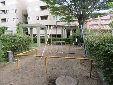 南堀野中児童公園の画像1