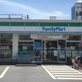 ファミリーマート 小金井中大附属前店の画像1