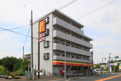 デイリーヤマザキ喜多見5丁目店の画像1