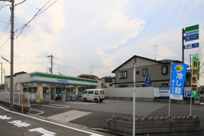 ファミリーマート　駒井町一丁目店の画像1