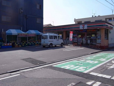 セブン-イレブン 蕨市役所通り店の画像1