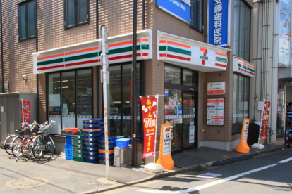 セブンイレブン世田谷成城6丁目店の画像1