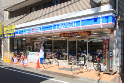 ローソン成城6丁目店の画像1