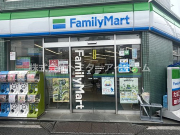 ファミリーマート　高円寺梅里店の画像1