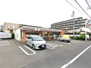 セブンイレブン 横浜鶴見中央2丁目店の画像1