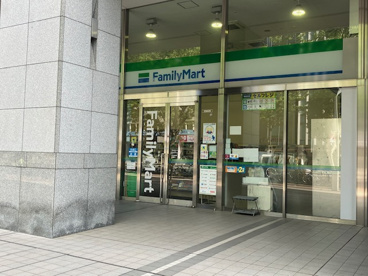 ファミリーマート 仙台MTビル店の画像1