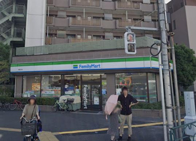 ファミリーマート 東品川店の画像1
