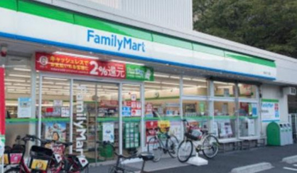 ファミリーマート 東陽六丁目店の画像1