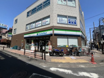 ファミリーマート 富士見台駅前店