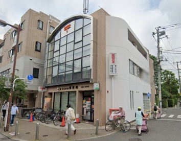 喜多見駅前郵便局の画像1