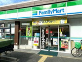 ファミリーマート 新森二丁目店