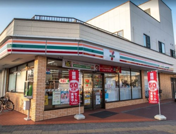 セブンイレブン 青梅河辺駅南口店の画像1