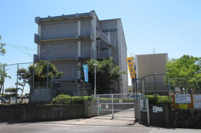 ひよどり台小学校の画像1
