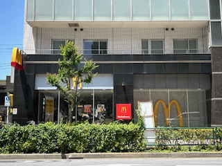 マクドナルド 西新宿5丁目店の画像1
