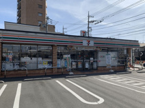 セブンイレブン厚木駅前