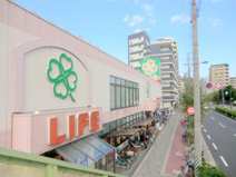 ライフ十三東店