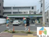 ファミリーマート昭和石仏町店
