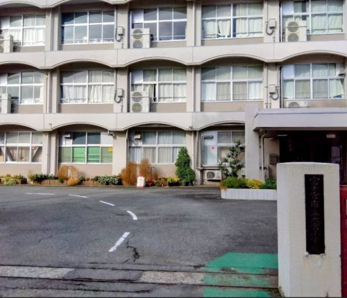 富士宮市立大宮小学校の画像