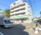 ファミリーマート 横浜長津田町店