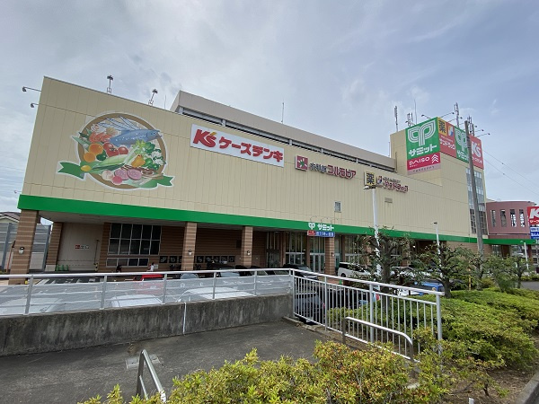 サミット東寺方店
