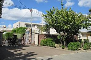 西南小学校の画像1