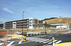 彩都の丘小学校・中学校の画像1