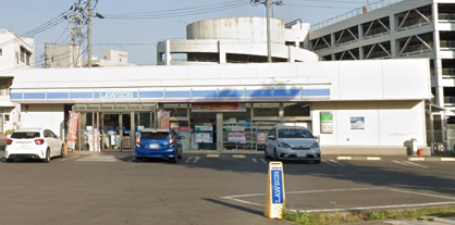 ローソン 弘前駅前三丁目店の画像1