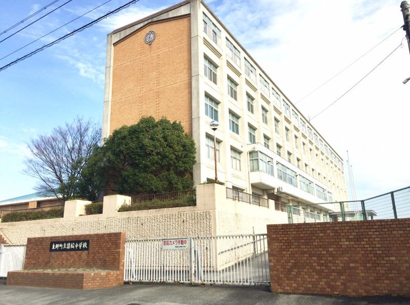 東郷町立諸輪中学校の画像