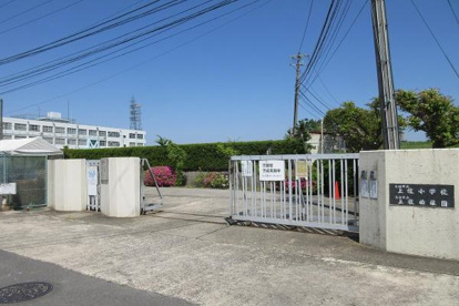 高槻市立上牧小学校の画像1