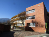 韮崎小学校