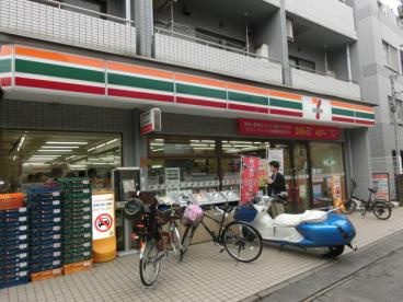 セブンイレブン 中野桃園店の画像1