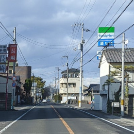 ファミリーマート高松仏生山南店の画像1