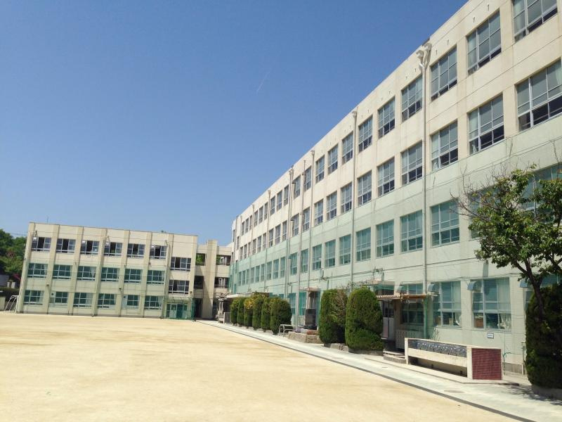 名古屋市立山根小学校の画像