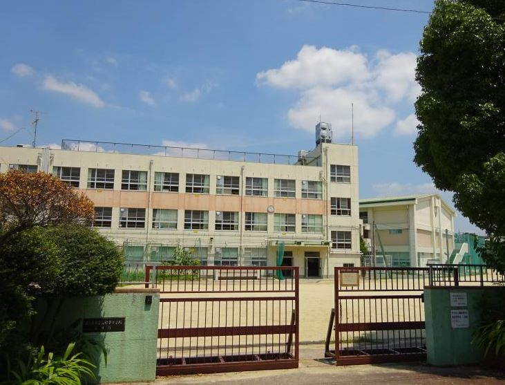 名古屋市立長根台小学校の画像