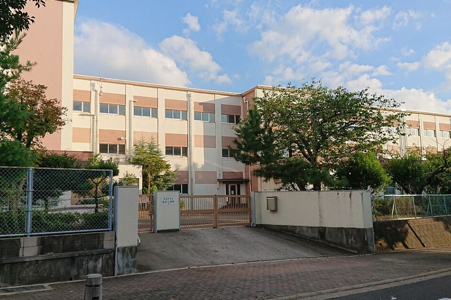 名古屋市立高坂小学校の画像