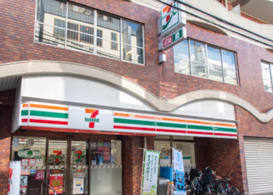 セブンイレブン 新宿曙橋通り店の画像1