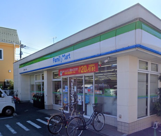 ファミリーマート 杉並宮前三丁目店の画像1