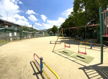 莵道河原児童公園の画像1