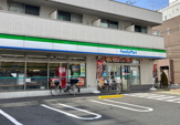 ファミリーマート 東大井三丁目店