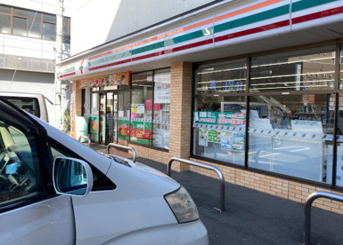 セブンイレブン 練馬北町3丁目店の画像1