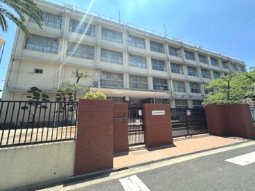 大阪市立井高野中学校の画像1