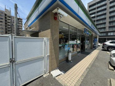 ファミリーマート昭和鶴舞二丁目店の画像1