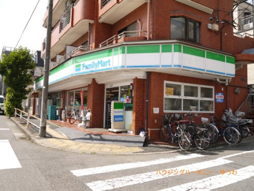 ファミリマート 板橋四葉店の画像1