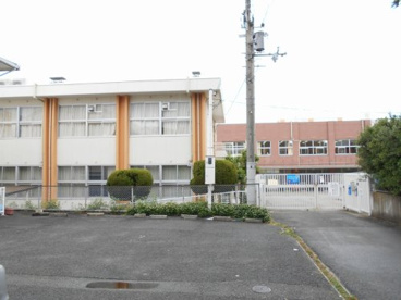 狭山中学校の画像1