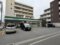 ファミリーマート杉並下高井戸二丁目店