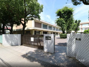 名古屋市立白山中学校の画像1
