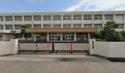 本山小学校の画像1