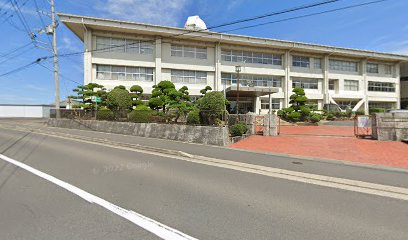 豊中中学校の画像1
