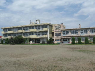 下野市立 吉田西小学校の画像1